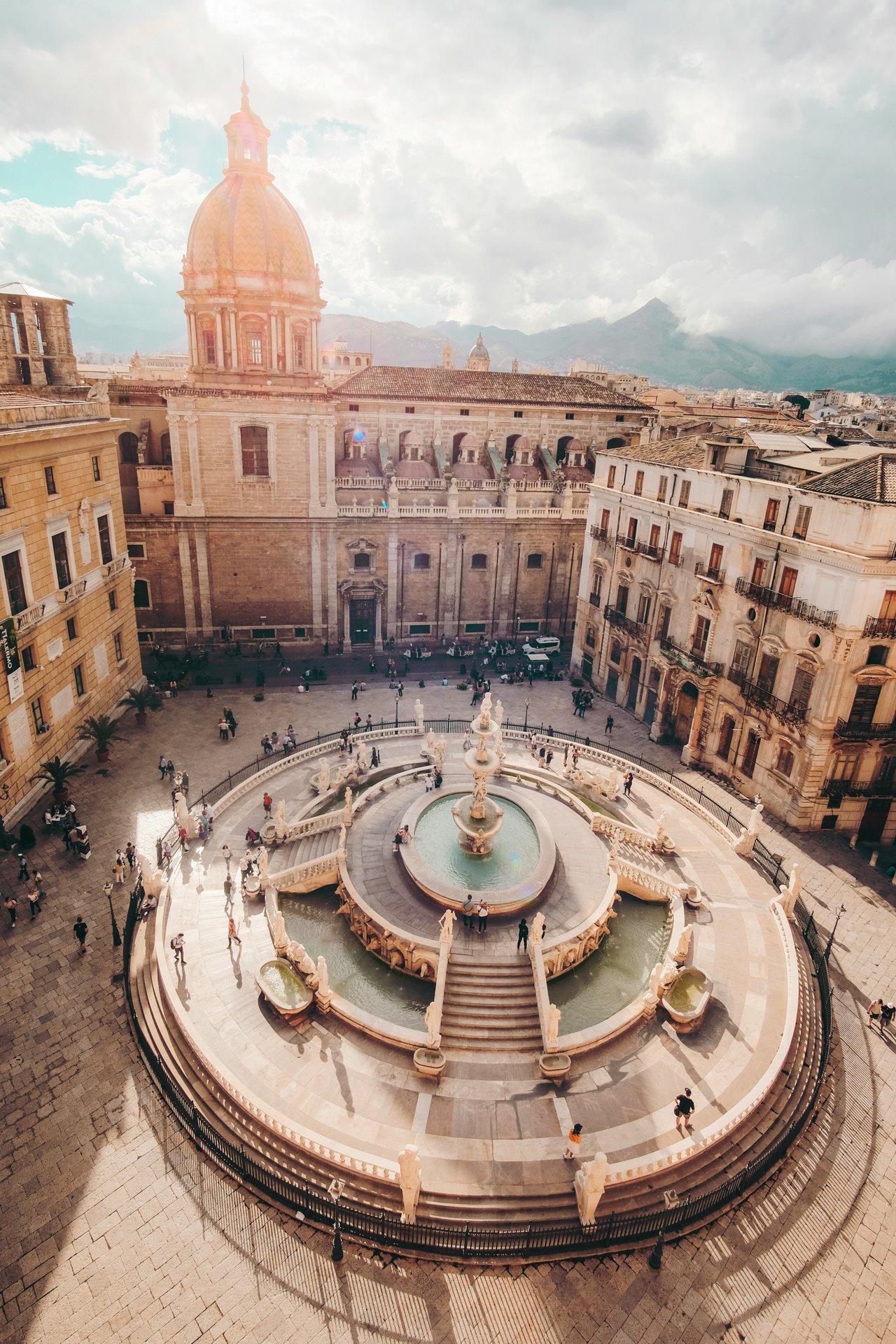 Fontana Pretoria in Palermo with San Giuseppe dei Teatini behind